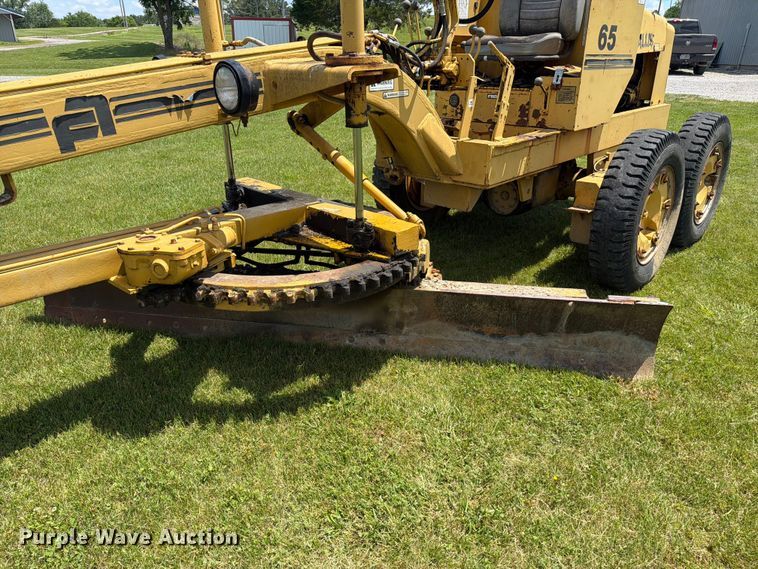 image for item FC3113 1972 Fiat-Allis M65 motor grader