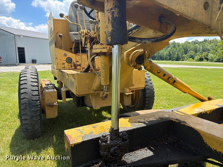 image for item FC3113 1972 Fiat-Allis M65 motor grader