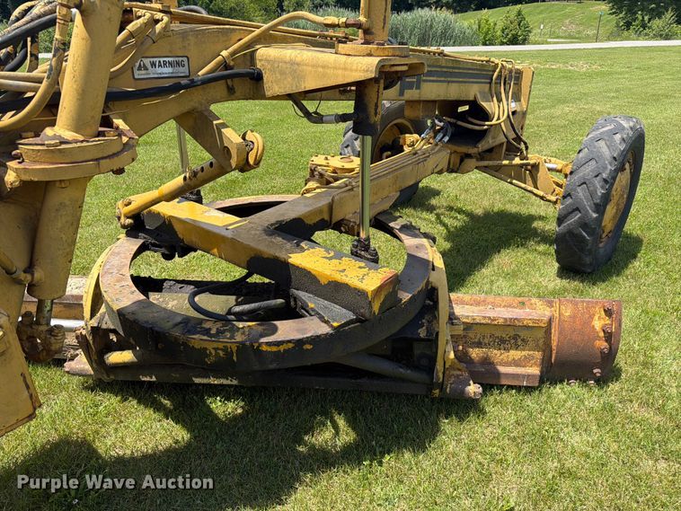 image for item FC3113 1972 Fiat-Allis M65 motor grader