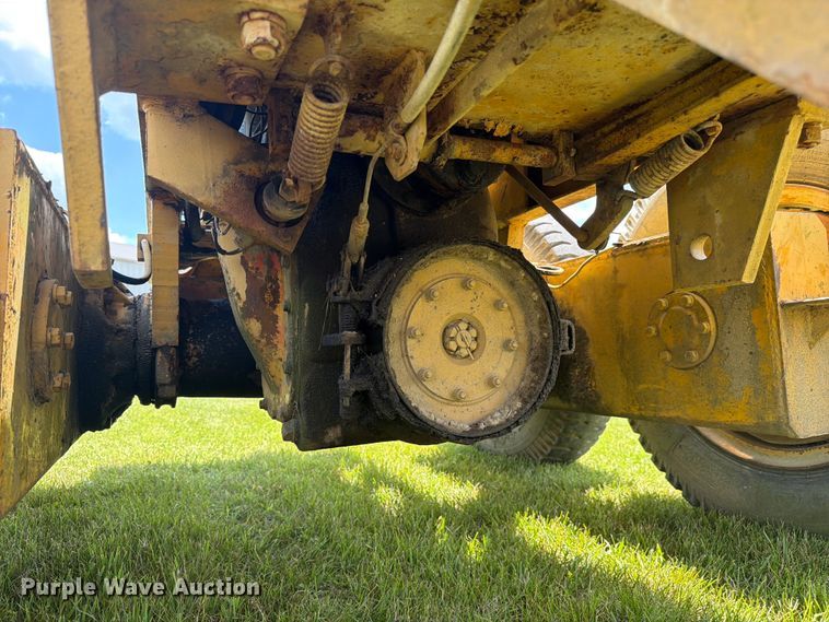 image for item FC3113 1972 Fiat-Allis M65 motor grader