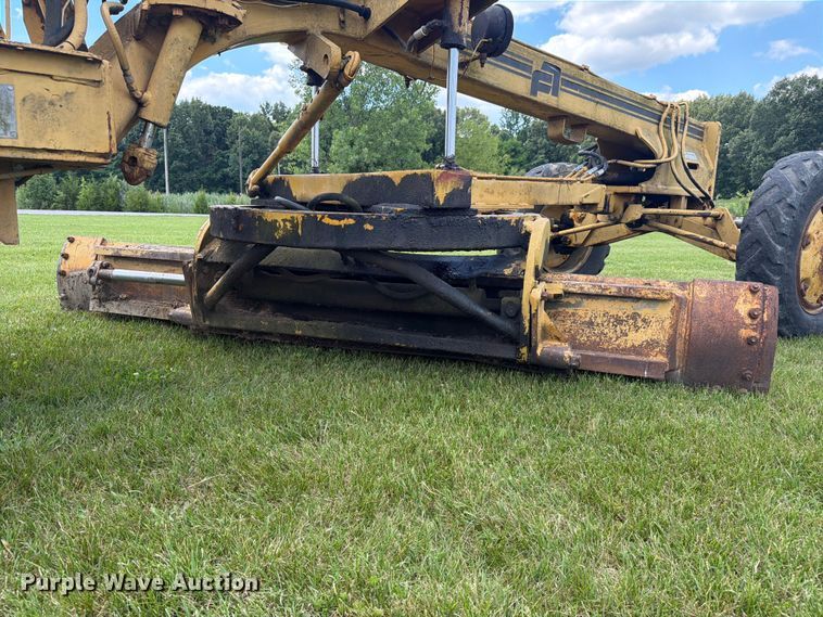 image for item FC3113 1972 Fiat-Allis M65 motor grader