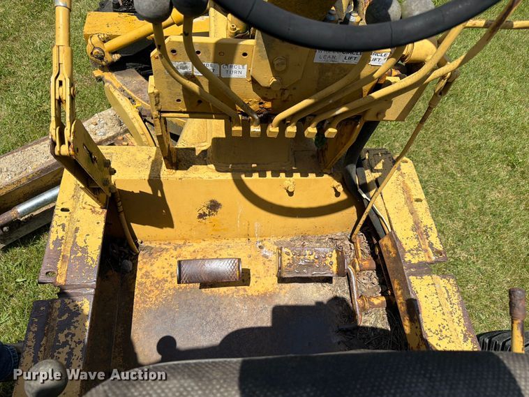 image for item FC3113 1972 Fiat-Allis M65 motor grader