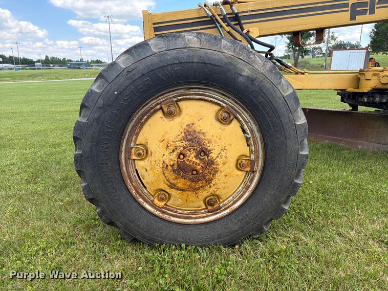 image for item FC3113 1972 Fiat-Allis M65 motor grader