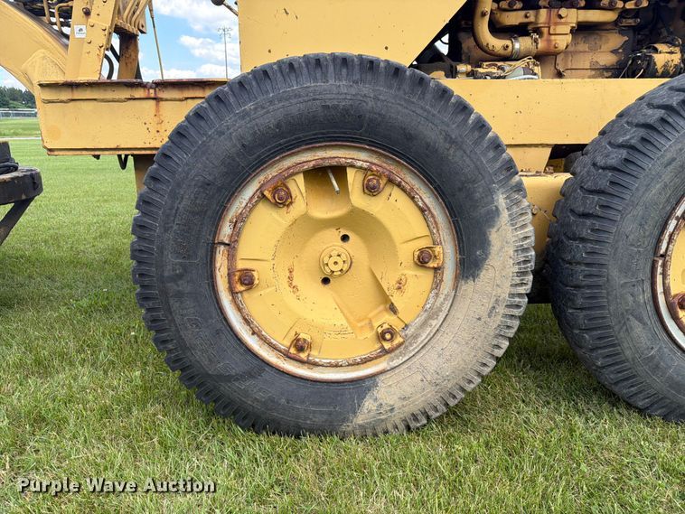 image for item FC3113 1972 Fiat-Allis M65 motor grader