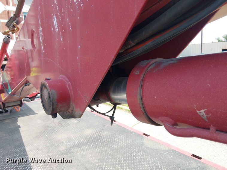 image for item FC4706 1997 International 4700 bucket truck