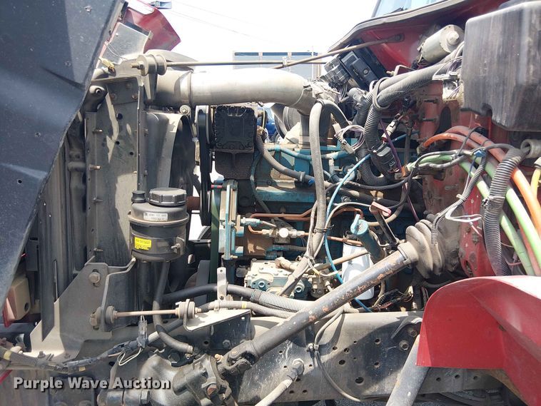 image for item FC4706 1997 International 4700 bucket truck