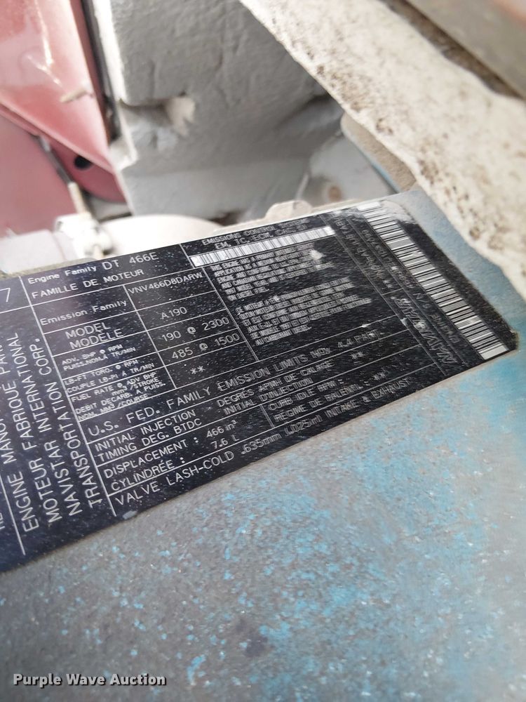 image for item FC4706 1997 International 4700 bucket truck