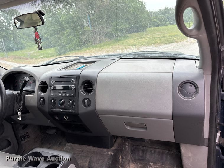 image for item FC4708 2008 Ford F150 Ext. Cab pickup truck
