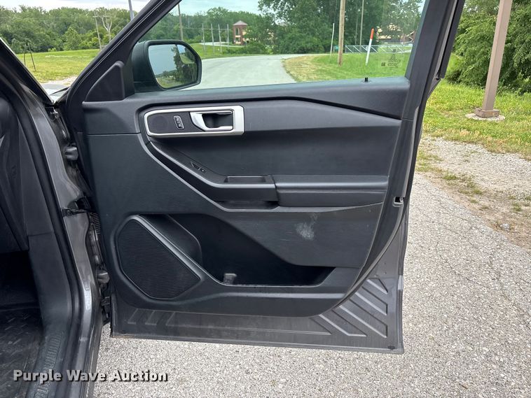 image for item FC4710 2023 Ford Explorer Police SUV