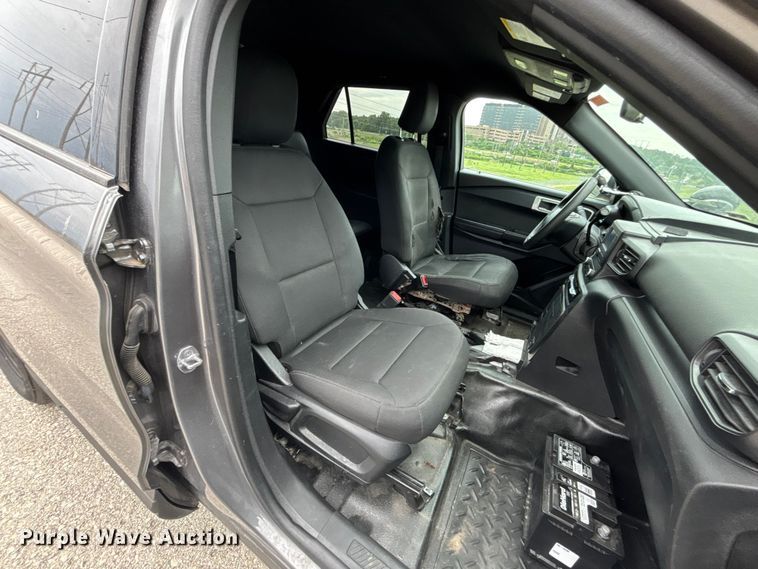 image for item FC4710 2023 Ford Explorer Police SUV