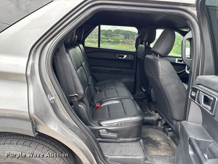 image for item FC4710 2023 Ford Explorer Police SUV