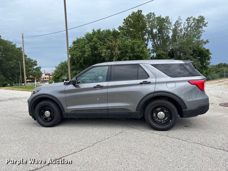 image for item FC4711 2023 Ford Explorer Police SUV