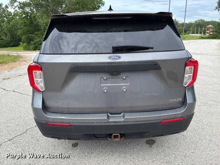 image for item FC4711 2023 Ford Explorer Police SUV