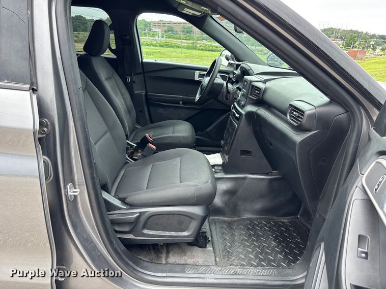 image for item FC4711 2023 Ford Explorer Police SUV