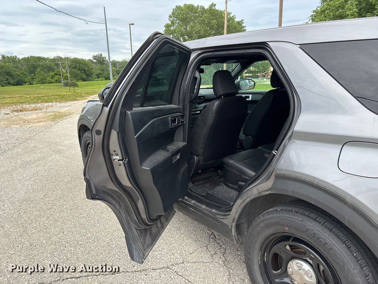 image for item FC4711 2023 Ford Explorer Police SUV