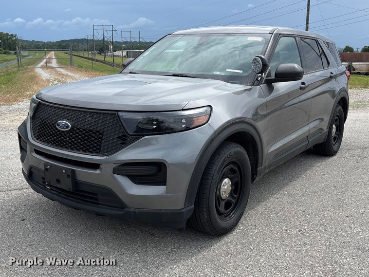 image for item FC4712 2023 Ford Explorer Police SUV