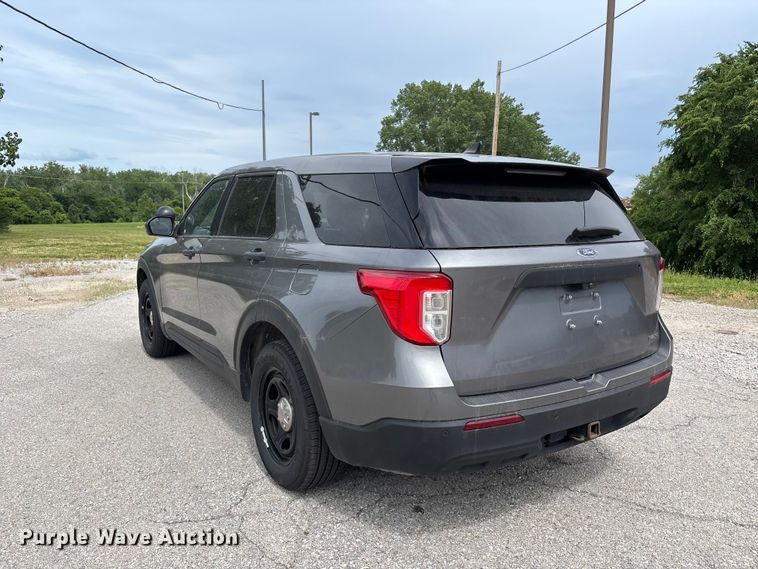 image for item FC4712 2023 Ford Explorer Police SUV
