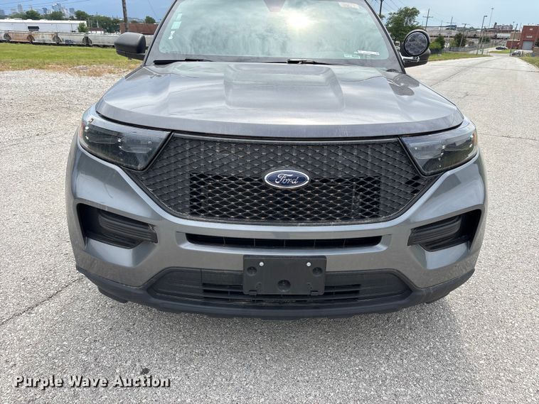 image for item FC4712 2023 Ford Explorer Police SUV
