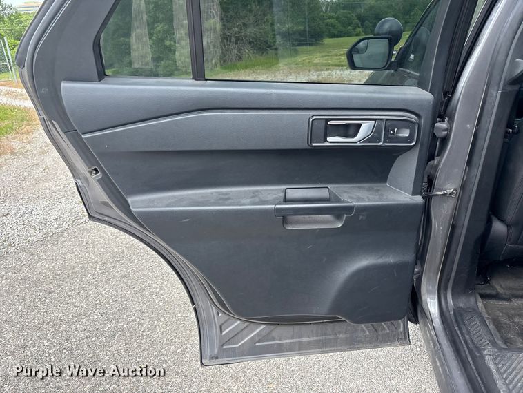 image for item FC4712 2023 Ford Explorer Police SUV