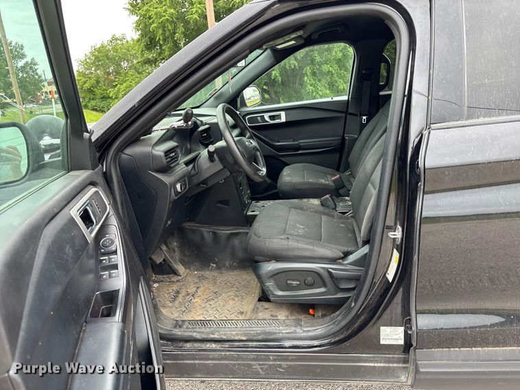 image for item FC4713 2020 Ford Explorer SUV