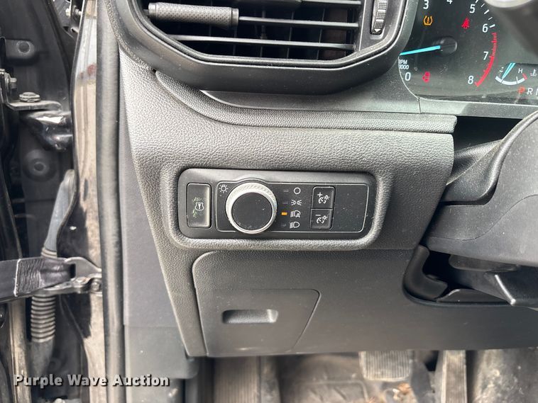 image for item FC4713 2020 Ford Explorer SUV
