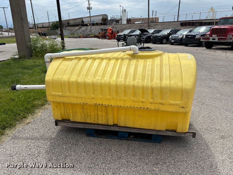 image for item FC4716 Water tank