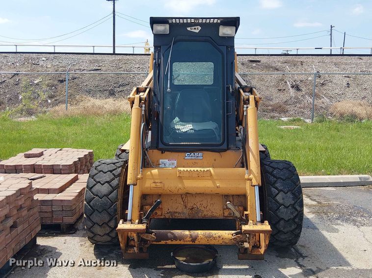 image for item FC4718 1996 Case 1845C skid steer loader