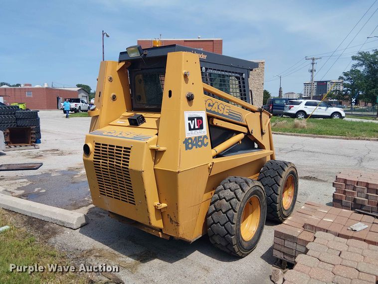 image for item FC4718 1996 Case 1845C skid steer loader