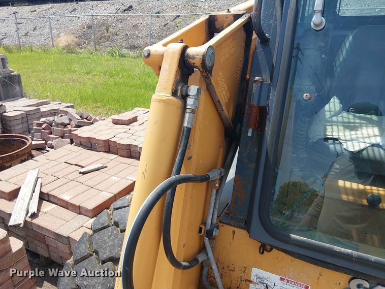 image for item FC4718 1996 Case 1845C skid steer loader