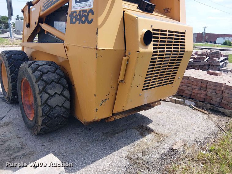 image for item FC4718 1996 Case 1845C skid steer loader