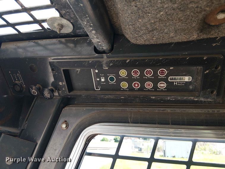 image for item FC4718 1996 Case 1845C skid steer loader