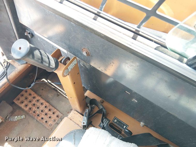 image for item FC4718 1996 Case 1845C skid steer loader