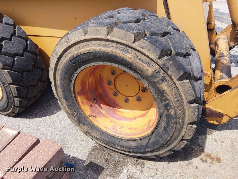 image for item FC4718 1996 Case 1845C skid steer loader
