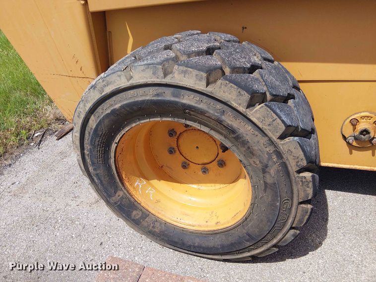 image for item FC4718 1996 Case 1845C skid steer loader