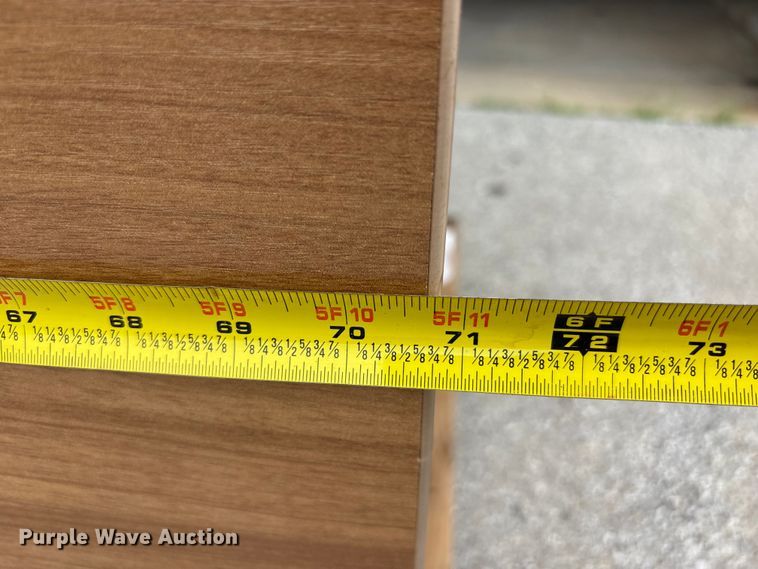 image for item FC4724 (2) desks