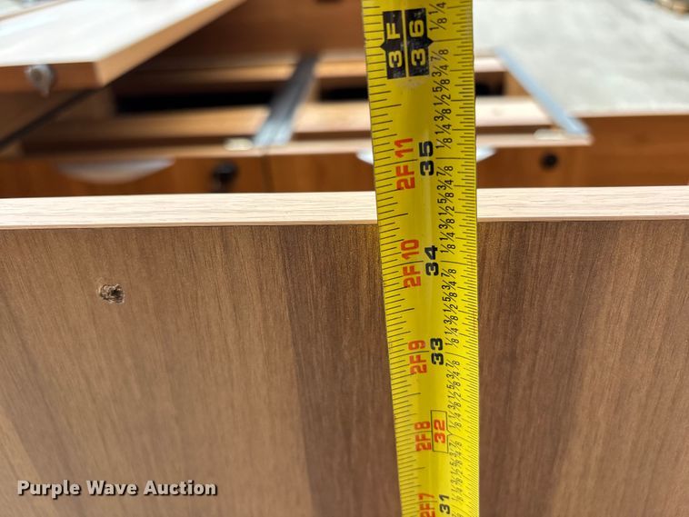 image for item FC4724 (2) desks