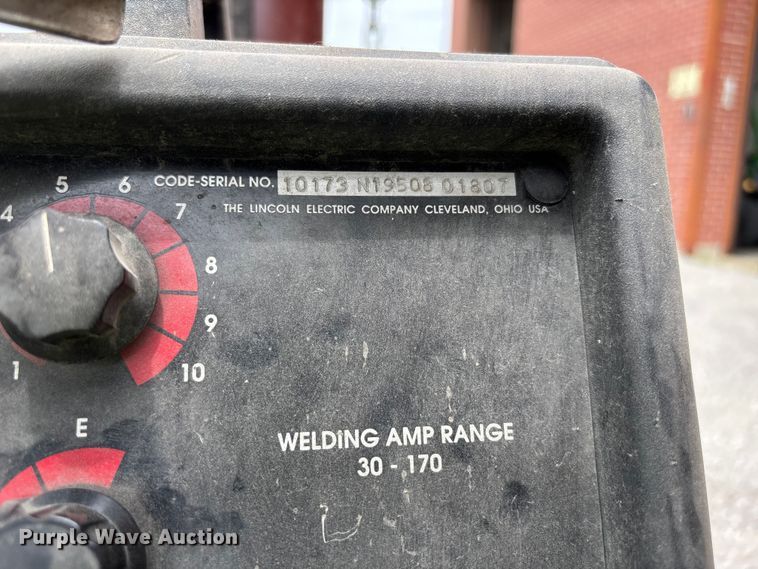 image for item FC4725 Lincoln welder