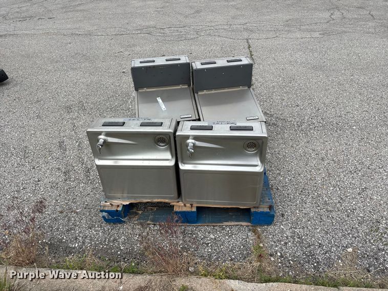 image for item FC4733 (4) water fountains