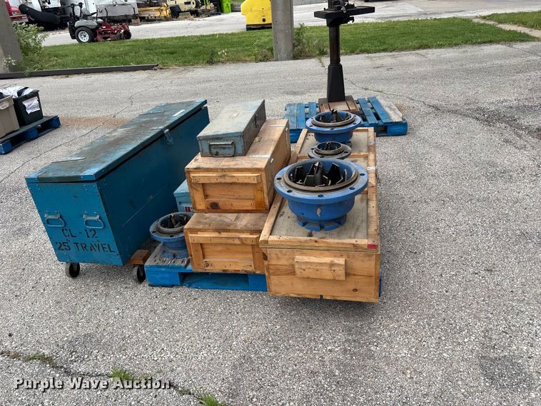 image for item FC4735 Line tapping machine