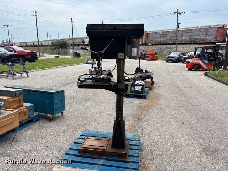 image for item FC4736 Dayton 6W281C drill press