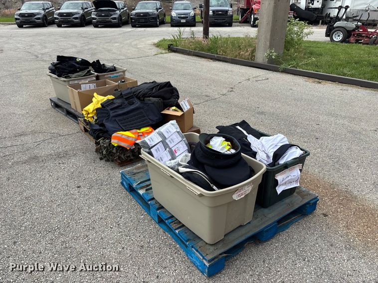 image for item FC4737 Police equipment