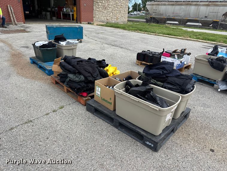 image for item FC4737 Police equipment
