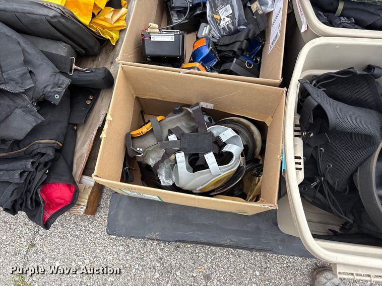 image for item FC4737 Police equipment