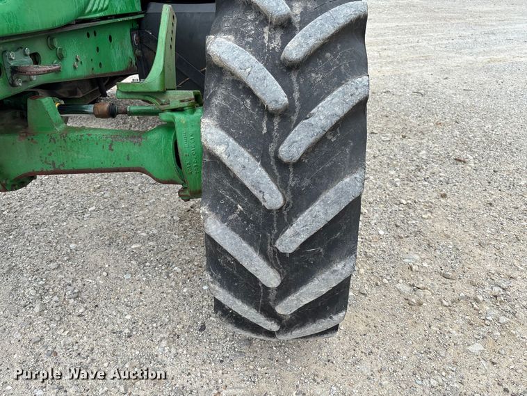 image for item FC5813 2010 John Deere 6430 MFWD tractor