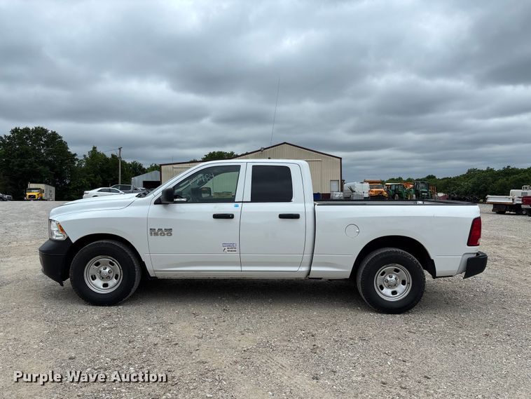 image for item FC5814 2017 RAM 1500 Ext. Cab pickup truck