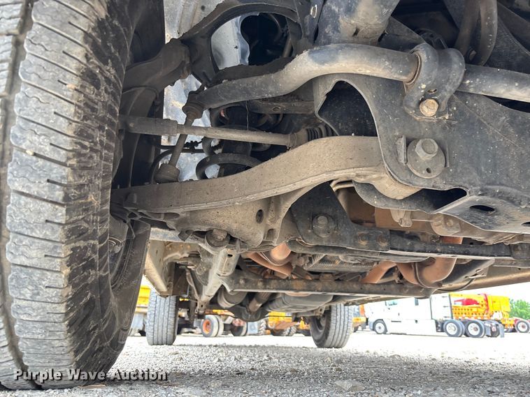 image for item FC5814 2017 RAM 1500 Ext. Cab pickup truck
