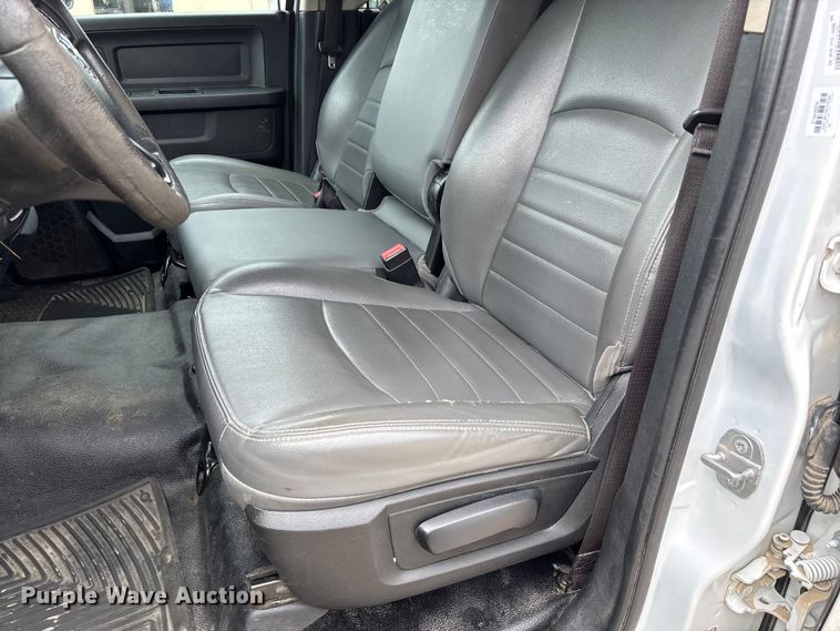 image for item FC5814 2017 RAM 1500 Ext. Cab pickup truck