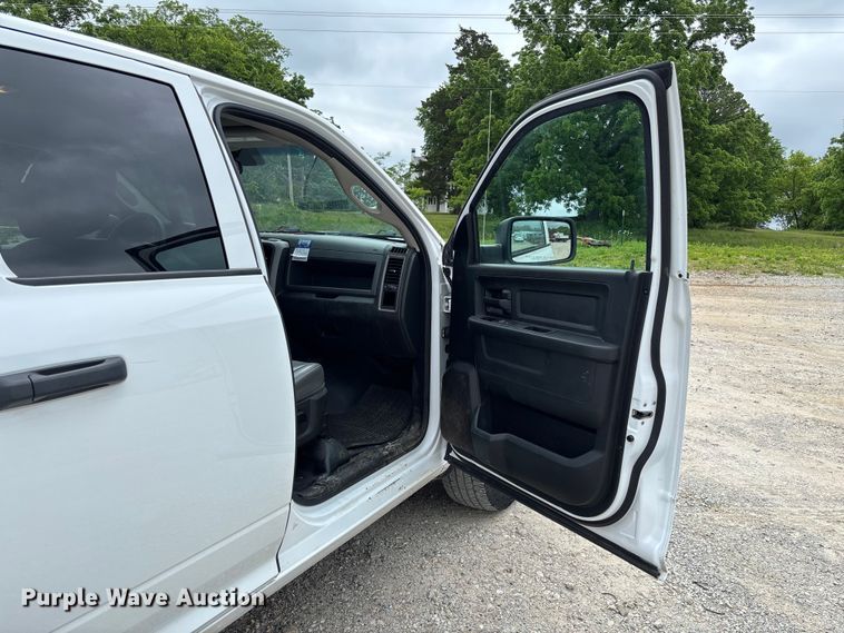 image for item FC5814 2017 RAM 1500 Ext. Cab pickup truck