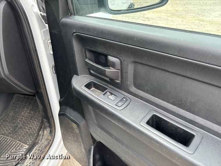 image for item FC5814 2017 RAM 1500 Ext. Cab pickup truck