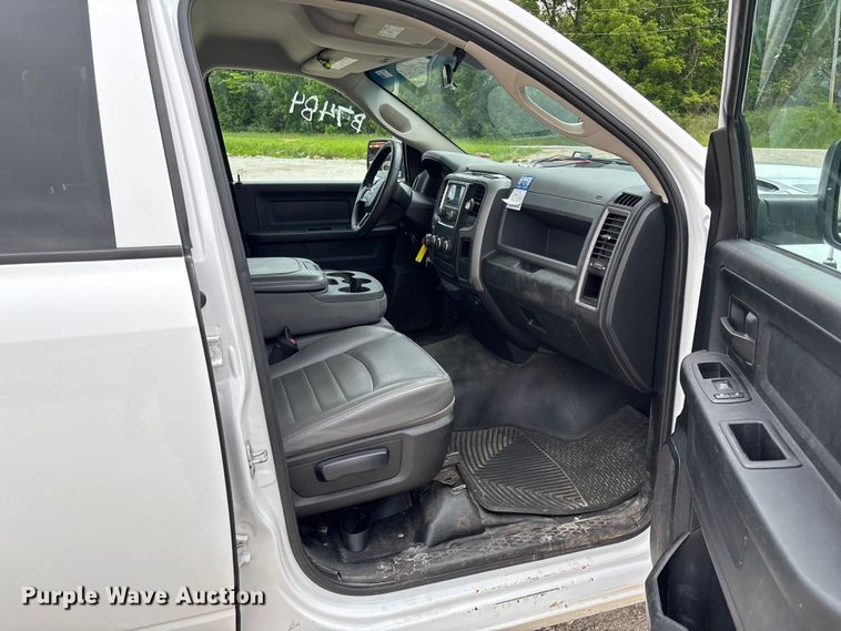 image for item FC5814 2017 RAM 1500 Ext. Cab pickup truck